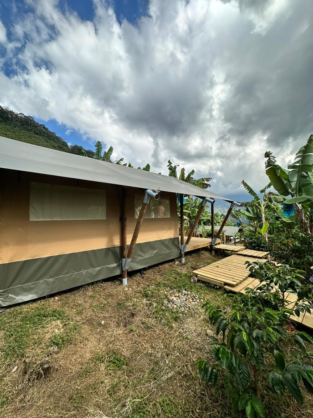 Hotel Glamping Jardín Exterior foto
